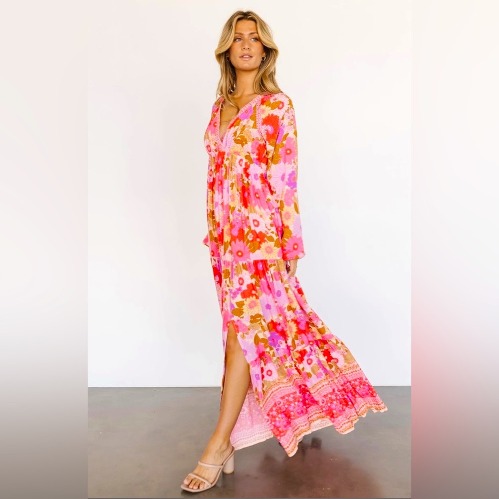 New floral maxi spring dress with long sleeves
